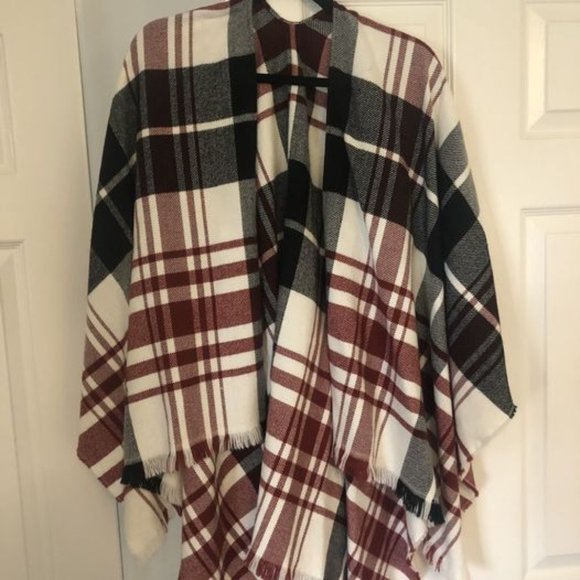 Banana Republic Sweaters - Banana Republic Plaid Poncho one size